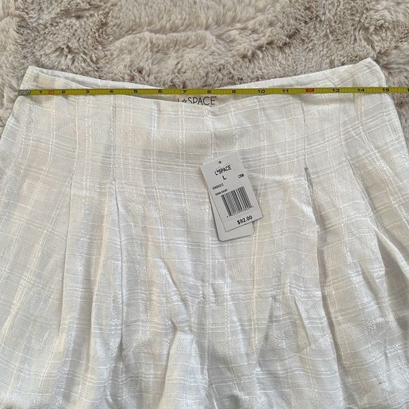 L*Space Ioana Shorts Plaid Textured Mini Cream Size L - Picture 4 of 9